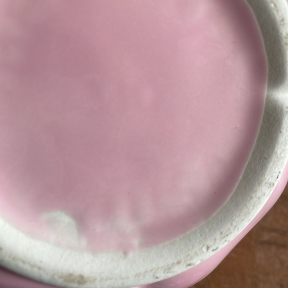 Two Vintage Strawberry Canisters USA Pottery - Picture 7 of 11